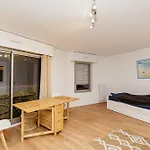 Apartment Near Buttes Chaumont