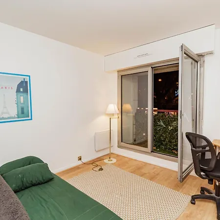 Appartamento Near Buttes Chaumont *